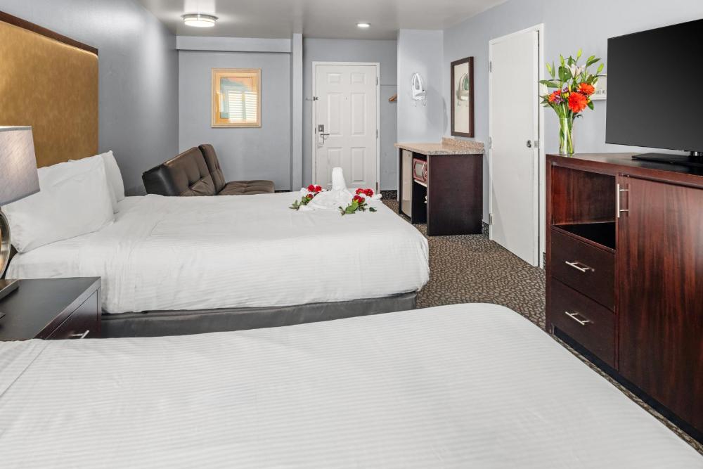 Luxury Two-Bedroom Suite interior